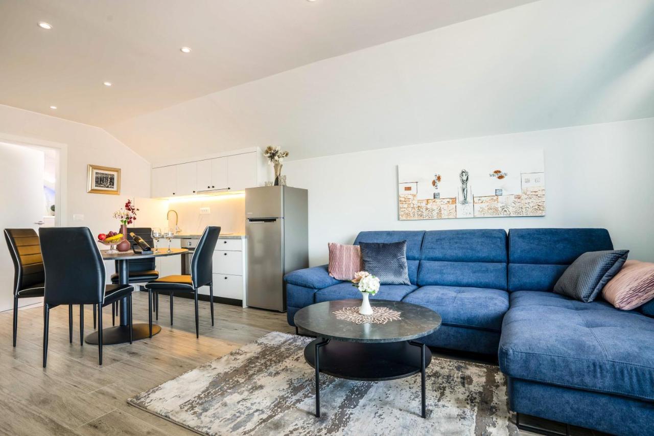Deluxe Apartments Franjkovic Selište Drežničko Buitenkant foto