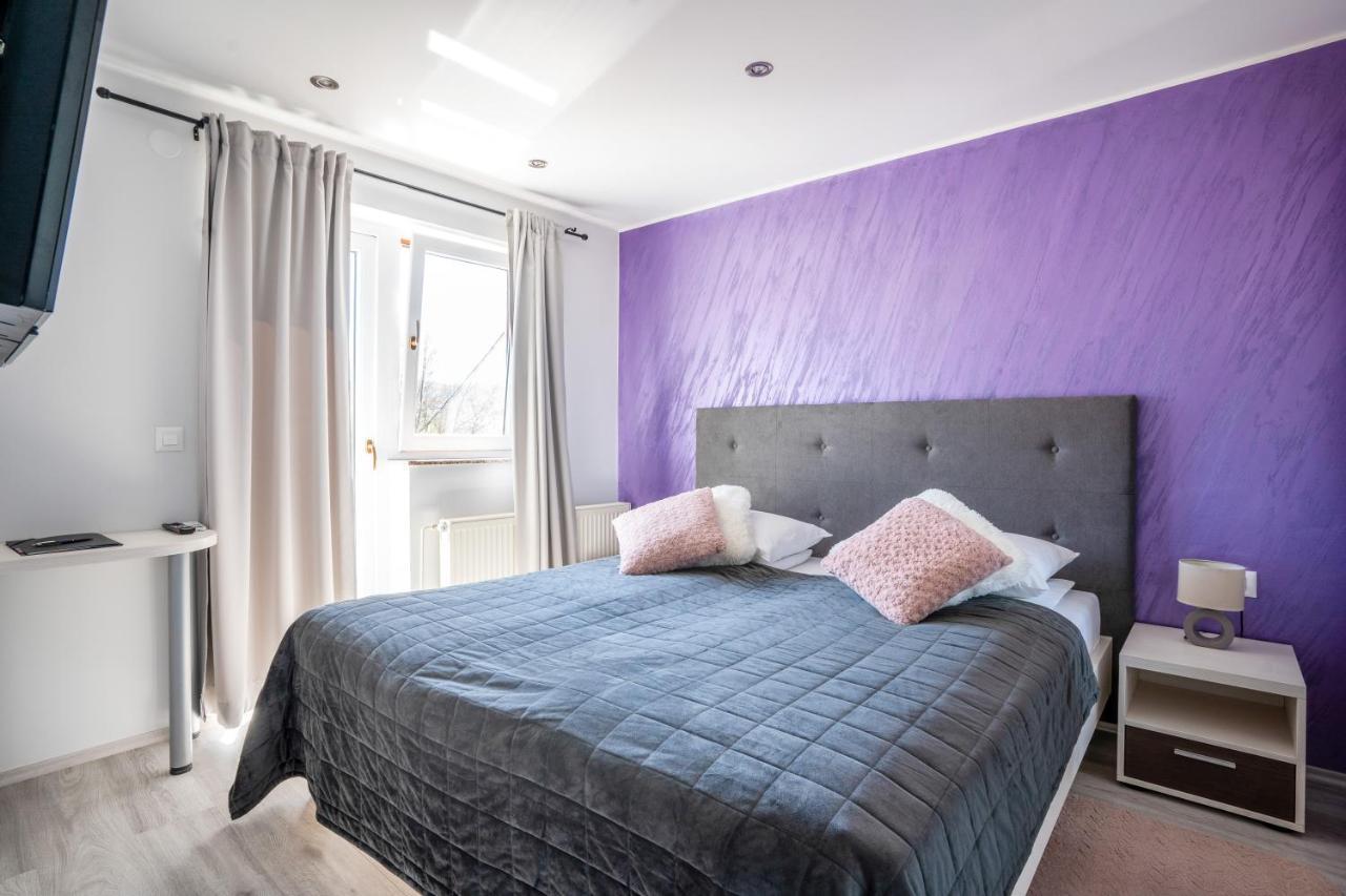 Deluxe Apartments Franjkovic Selište Drežničko Buitenkant foto